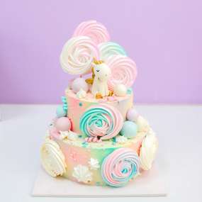 Торт "Единорог и разноцветные сладости"
