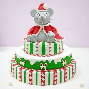 Красно-зеленый торт новогодний мышонок