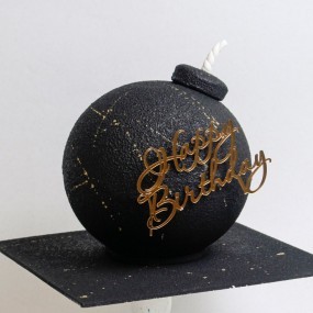 Торт-бомбочка "С днем рождения"