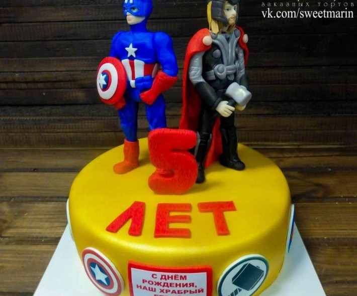 Торт "Супер герои"