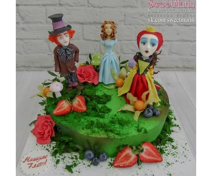 Торт "Алиса в стране чудес" №2