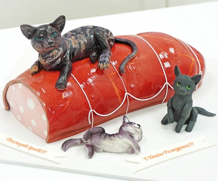 Торт "Колбаса и котики"