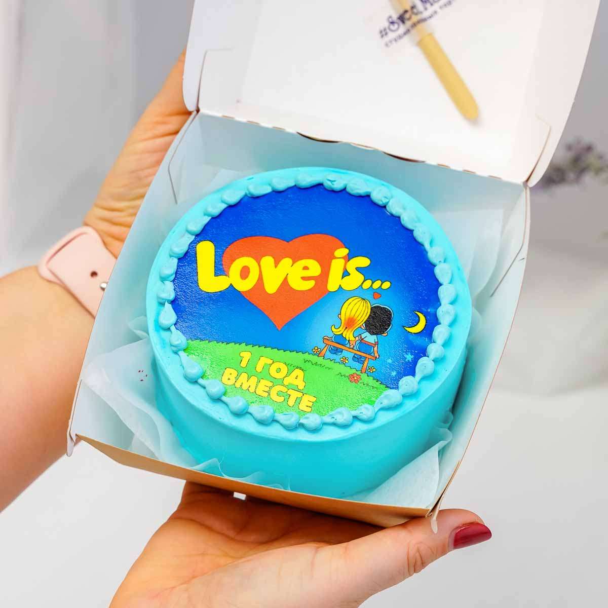 торт на годовщину с персонажами Love is